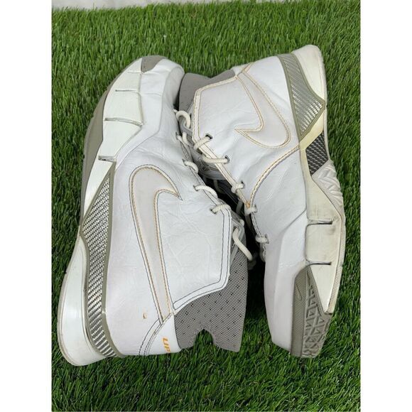 Nike Air Zoom Kobe 1 Uptempo Men’s Size 15 White Shark Gray Basketball Shoes‎ main image 11